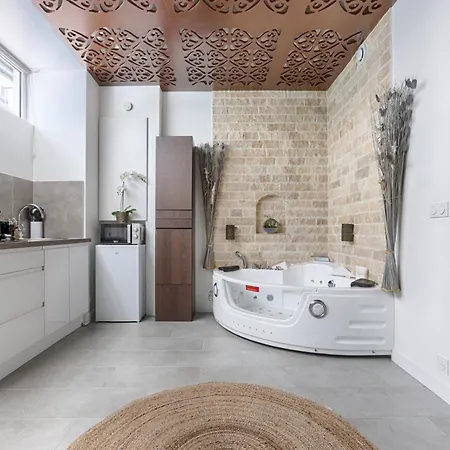 Mykeypers - Lovely With Jacuzzi Apartamento París