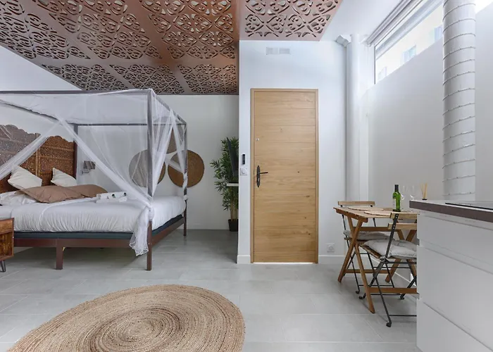 Mykeypers - Lovely With Jacuzzi Apartamento *