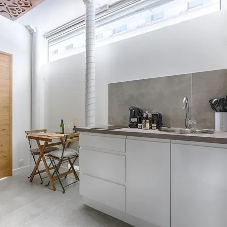 Mykeypers - Lovely With Jacuzzi *